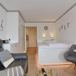 Metropol, Whg 153 Seeseite 7og